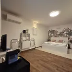 Studio Noellica